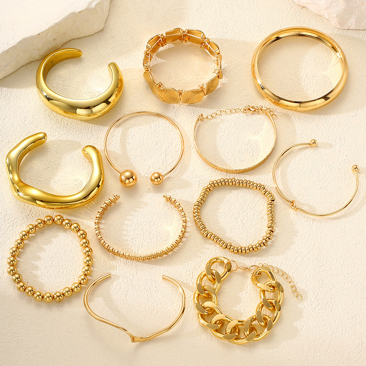 Damen Armband-Kollektion mit verschiedenen Designs Shop Nory