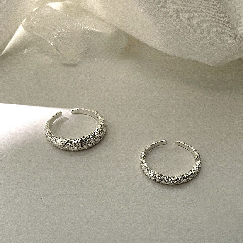 Damen Offener Ring mit strukturiertem Oberflächenfinish Shop Nory