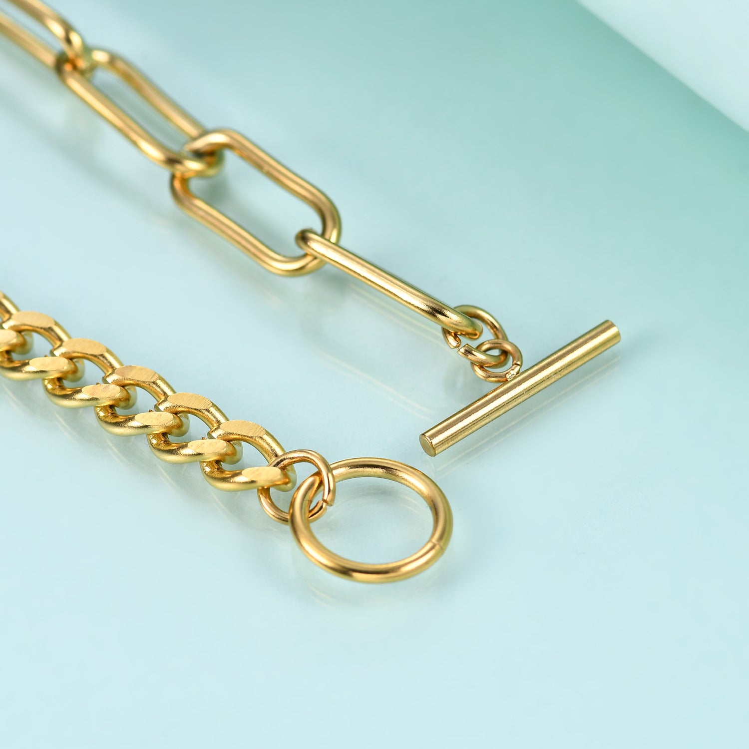 Damen Halskette mit Anhänger im klassischen Medaillen-Design Shop Nory