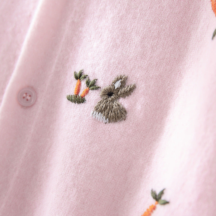 Damen Geknöpfte Feinstrick‑Cardigan mit Hasen‑ und Karottenstickerei Shop Nory