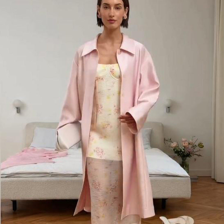 Damen leichter satinähnlicher Longmantel im Oversize-Schnitt mit weitem Revers Shop Nory