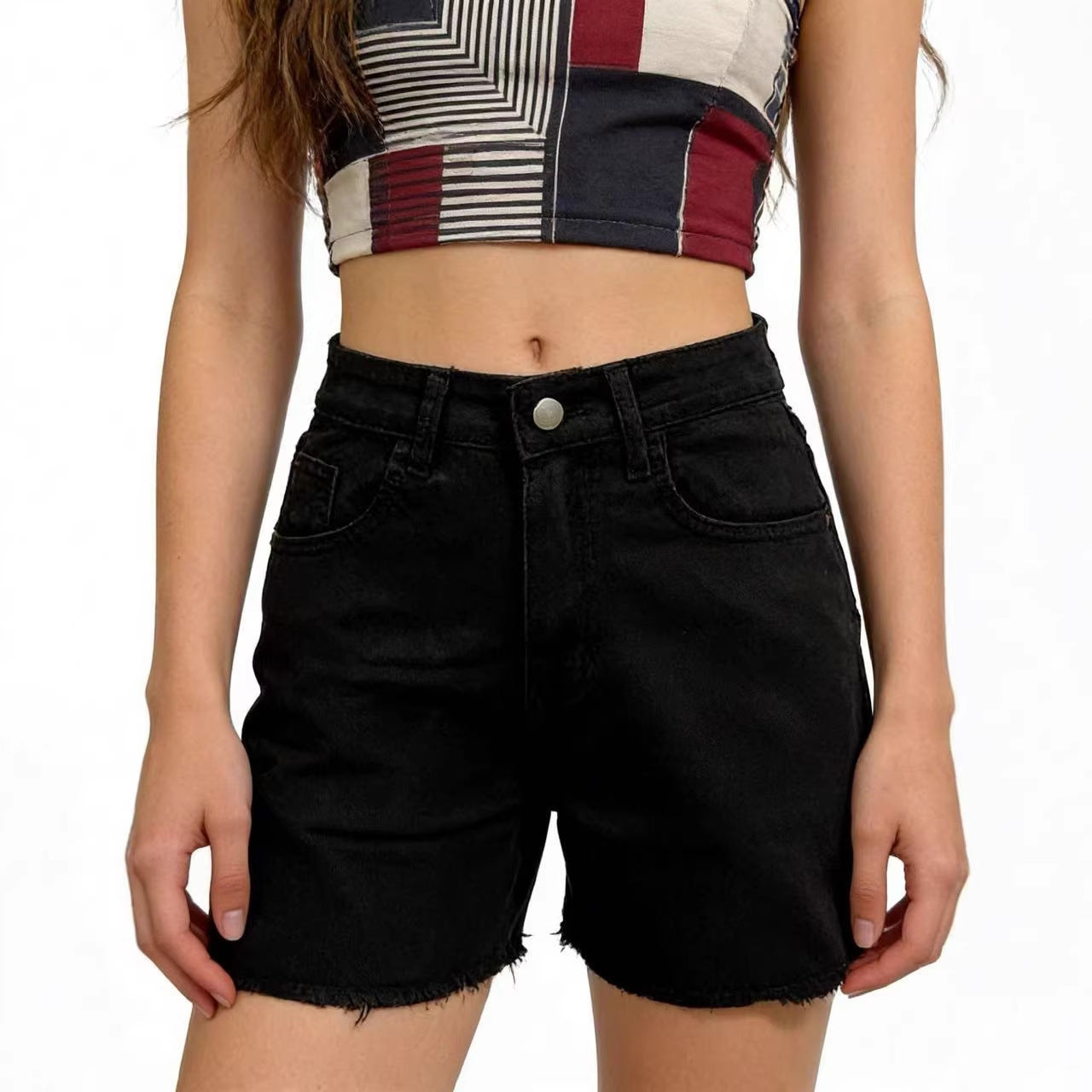Damen modische Denim-Shorts im lässigen Schnitt mit fransigem Saum