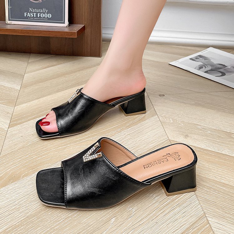 Damen elegante Pantoletten mit Schmuckdetails Shopnory