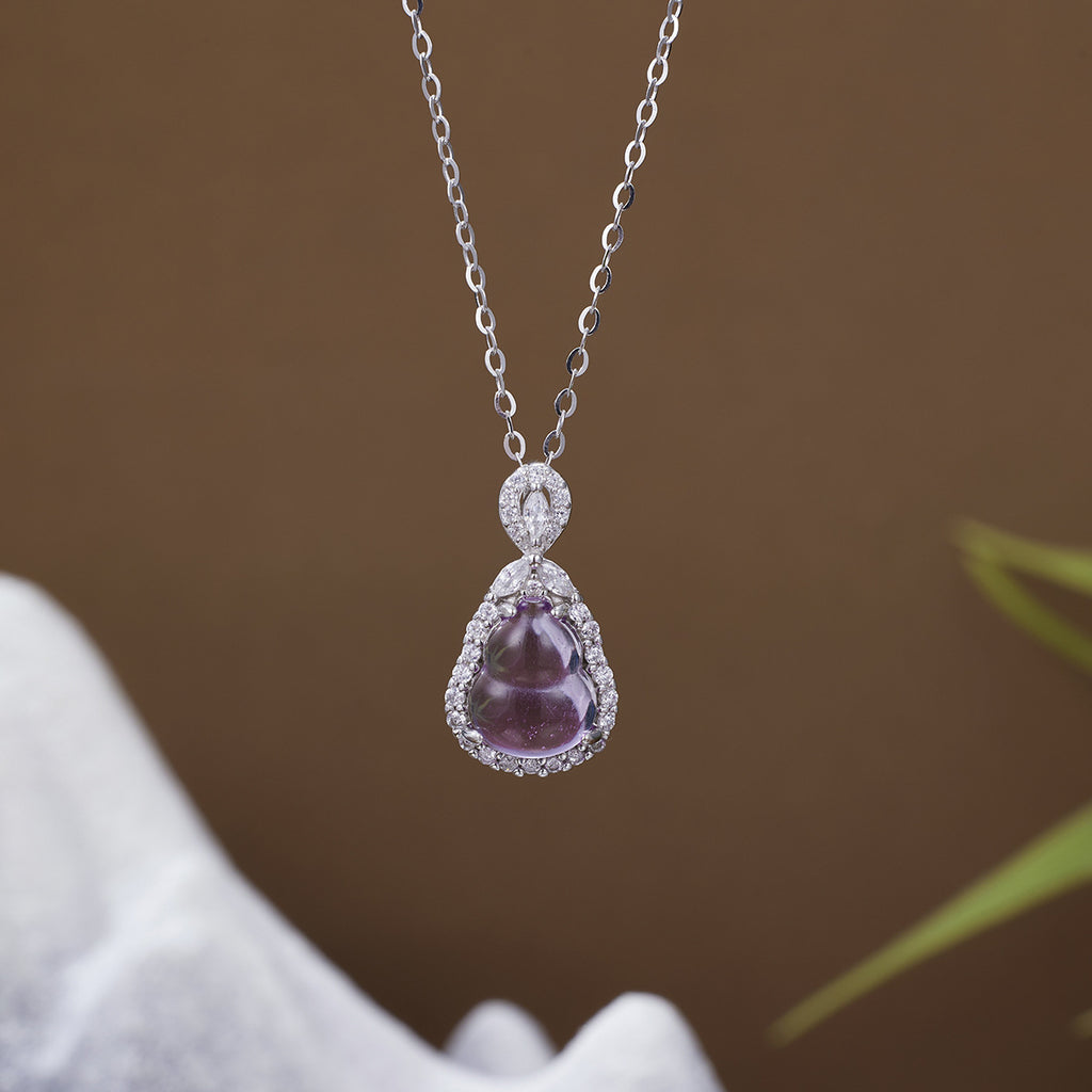 Damen Halskette mit kunstvollem Amethyst-Anhänger und Zirkonia-Rahmen Shop Nory