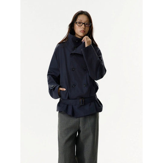Damen Kurzjacke im Trenchstil mit doppeltreihiger Knopfleiste Taillengürtel und Stehkragen Shop Nory