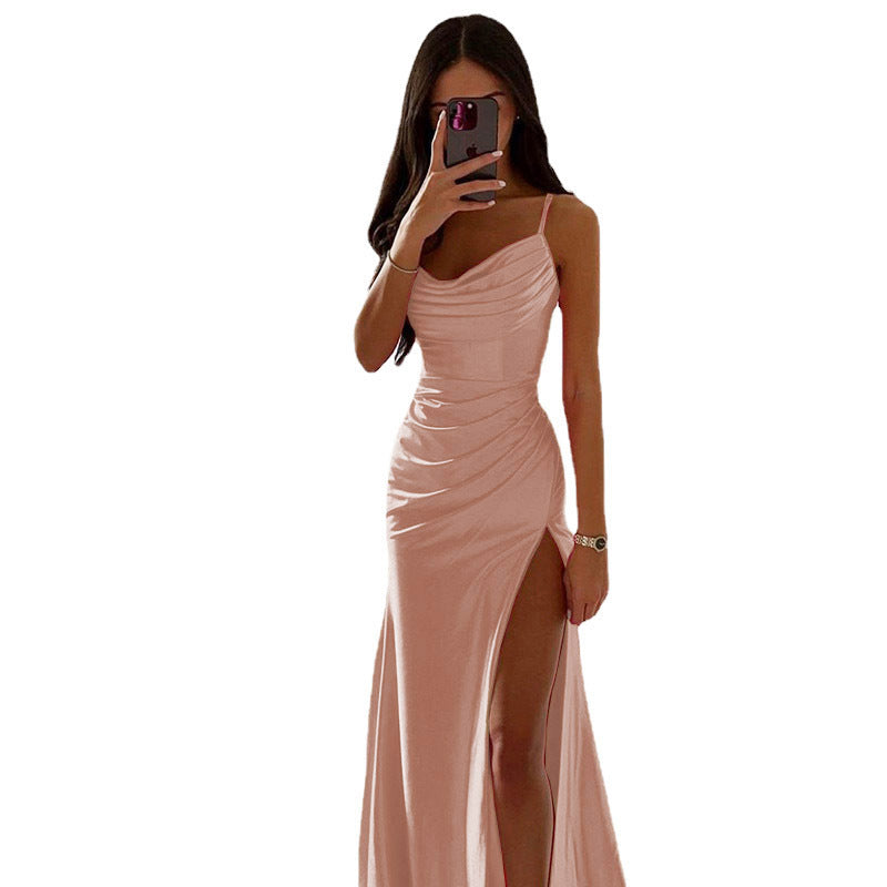 Damen Elegantes Abendkleid mit Raffungen und hohem Split