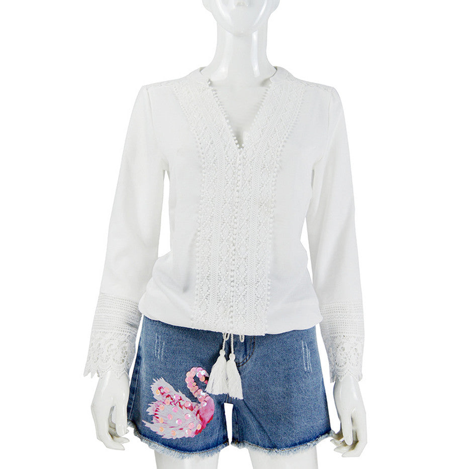 Damen Boho-Spitzenbluse mit V‑Ausschnitt, Häkelbesatz & Quasten‑Tunnelzug Shop Nory