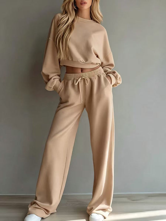 Damen Weiches Lounge-Set mit kurzem Sweatshirt und weiter Jogginghose Shop Nory