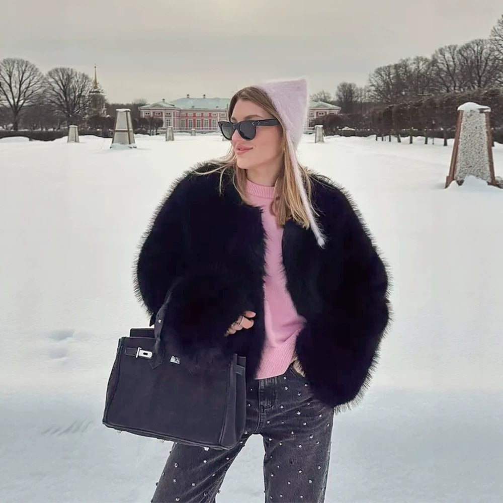 Damen Kurzer Boxy-Blouson aus dichtem hochflorigem Kunstpelz mit kastiger Silhouette Shop Nory