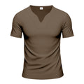 Herren nan V-Ausschnitt-Sportshirt mit ergonomischen Formnähten und elastischem Jersey
