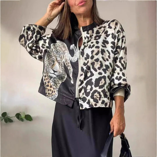 Damen entspannte Bomberjacke mit extravagantem Leoparden-Motiv