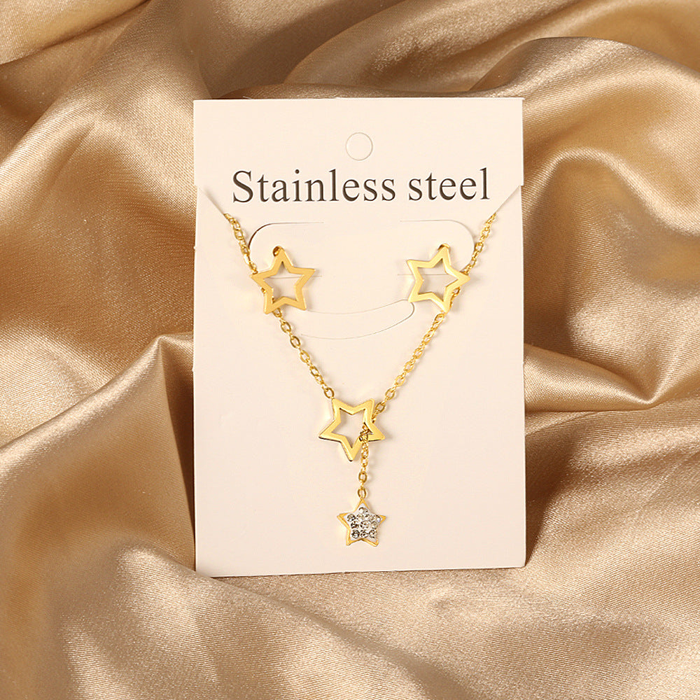 Damen Schmuckset mit goldplattierten Sternanhängern und funkelnden Zirkonia Shop Nory