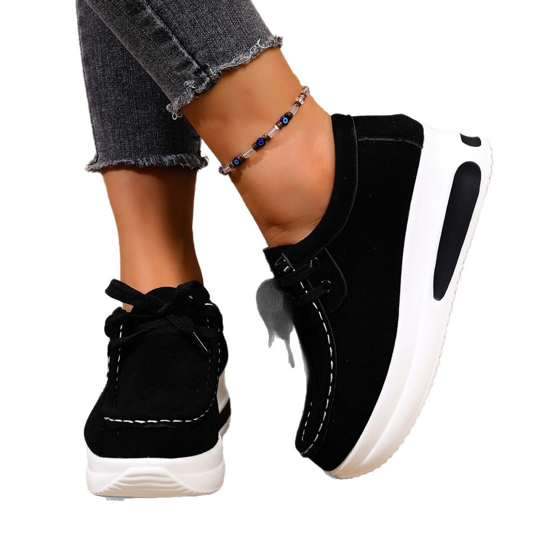 Damen Bequeme Keil‑Plateau‑Sneaker mit Wildlederoptik und gepolstertem Komfortfußbett Shop Nory