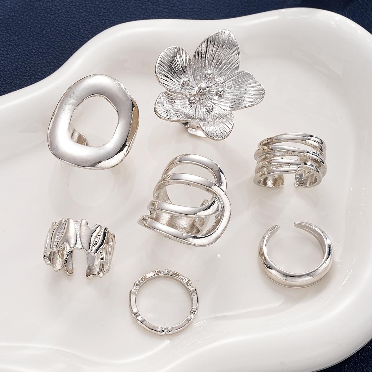 Damen Kreatives Ring-Set mit floralen und geometrischen Elementen Shop Nory