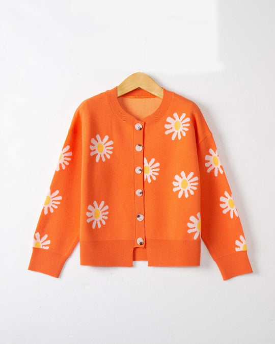 Damen Oversize-Strickcardigan mit Blumenapplikation, Perlmuttknöpfen und Wellensaum Shop Nory