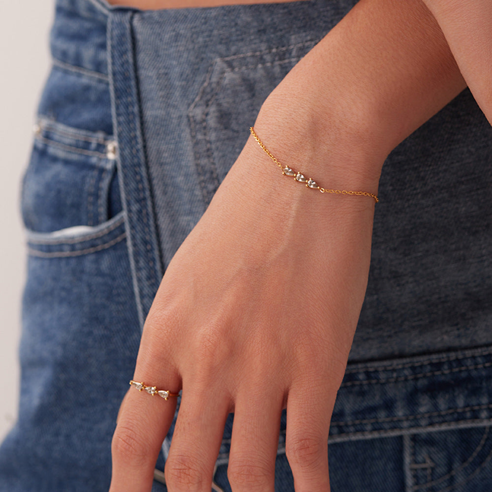 Armband dezent mit Zirkoniasteinen in Edelstahl | Shop Nory