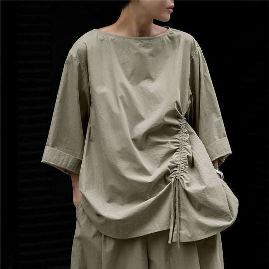 Damen Oversize-Bluse mit seitlicher Kordel‑Raffung, U‑Boot‑Ausschnitt und weiten Ärmeln Shop Nory