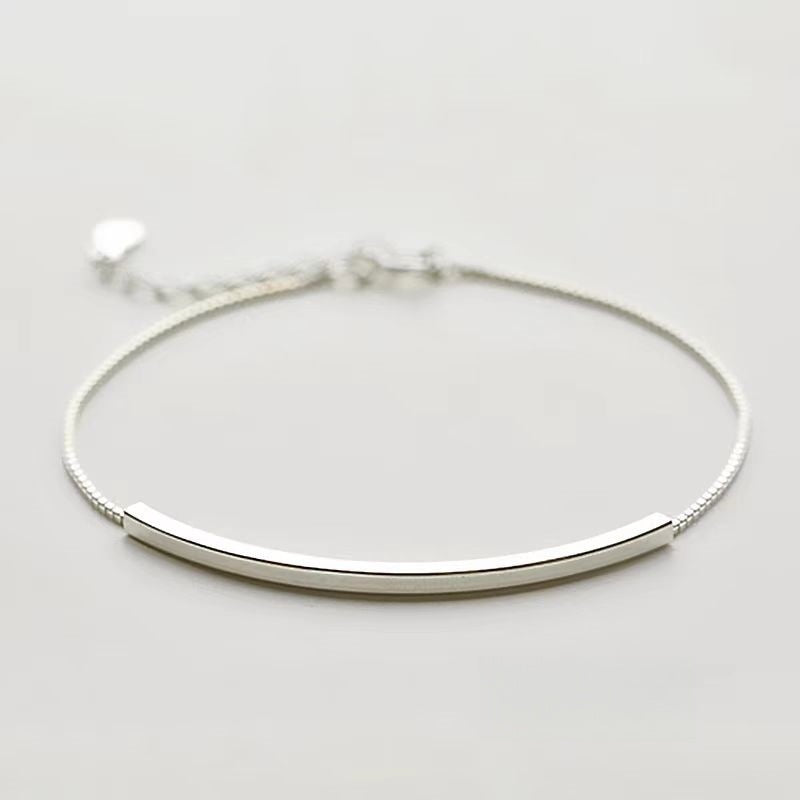 Damen minimalistisches Armband mit hochglänzender Oberfläche Shop Nory