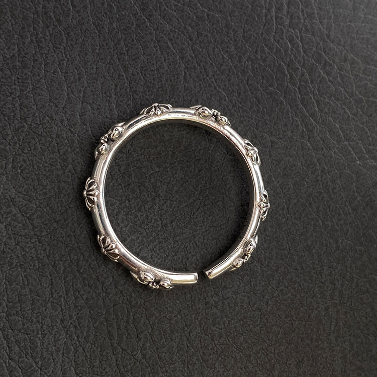 Damen handgefertigter Ring mit floralen Details Shop Nory