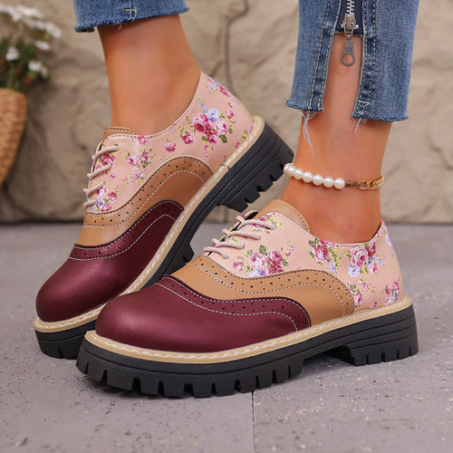 Damen Budapester-Schnürschuh mit floralem Print Lacklederbesatz und grober Profilsohle Shop Nory