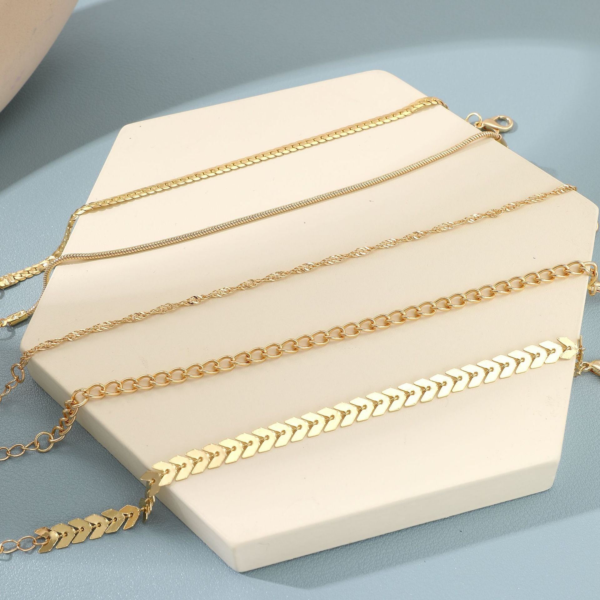 Damen Armband-Set mit eleganten und vielfältigen Kettendesigns Shop Nory