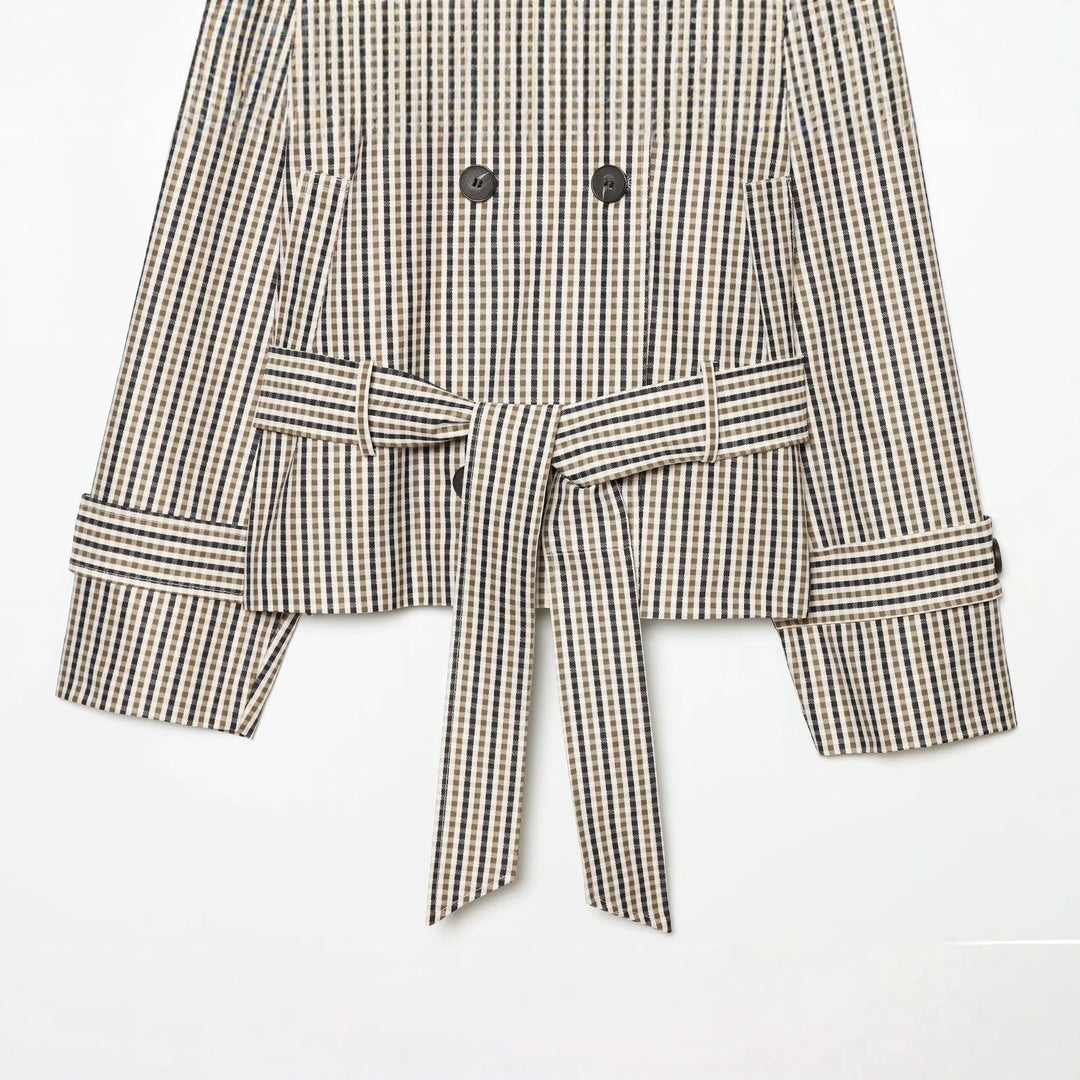 Damen Kurze taillierte Doppelreihige Trenchjacke mit Karo‑Muster und Bindegürtel Shop Nory