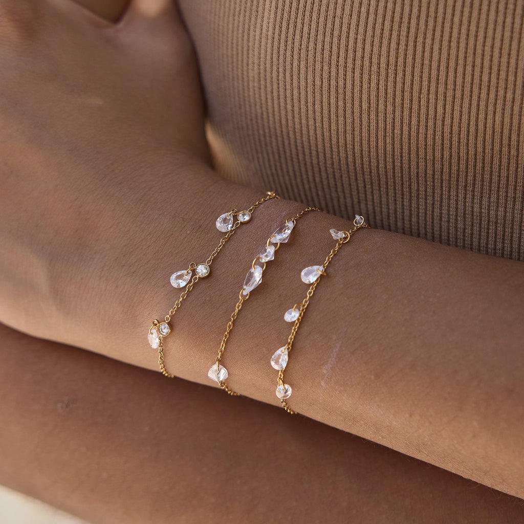 Damen Armband mit eleganten Wasserfall-Anhängern aus hypoallergenem Edelstahl Shop Nory