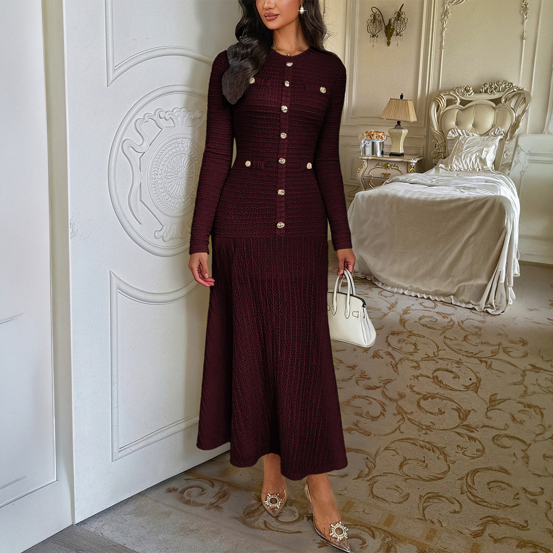 Damen nan tailliertes Maxi-Strickkleid mit durchgehender Knopfleiste und dekorativen Zierknöpfen Shop Nory