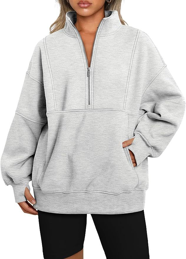 Damen Oversized Sweatshirt mit halbem Reißverschluss, Kängurutasche und Stehkragen Shop Nory