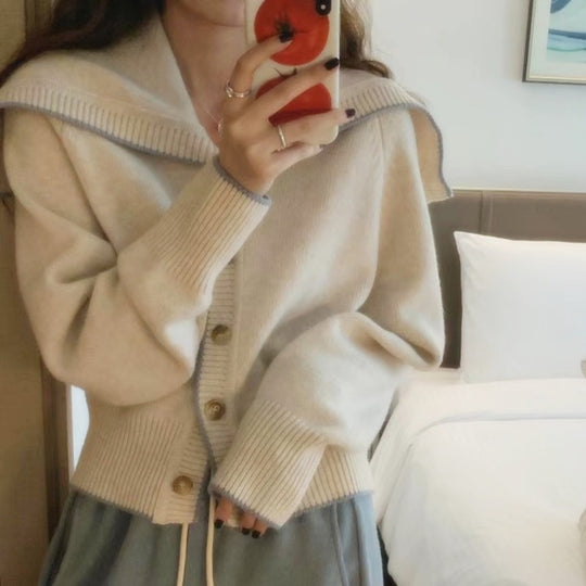 Damen Strickcardigan mit übergroßem Matrosenkragen und kontrastkante Shop Nory