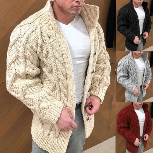 Herren Grobstrickjacke mit klassischem Stehkragen und Knopfverschluss