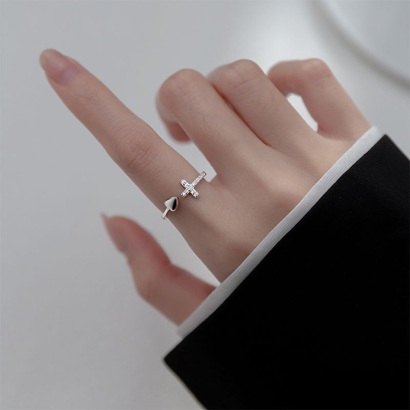 Damen Offener Ring mit Herz- und Kreuzdesign Shop Nory