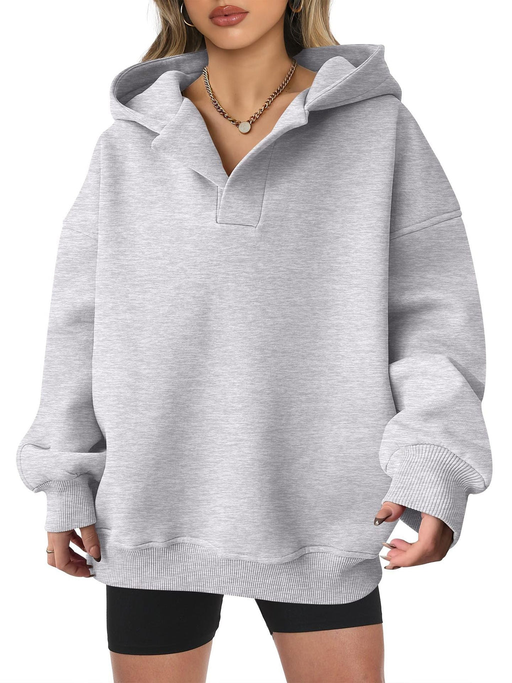 Damen Oversized Hoodie mit kurzem Kragen und praktischen Seitentaschen