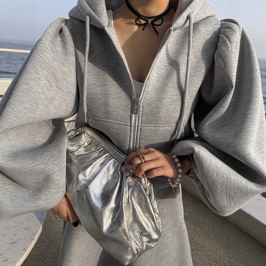 Damen Elegantes Sweatset aus Scuba‑Jersey mit Ballonärmeln und ausgestelltem Midirock Shop Nory