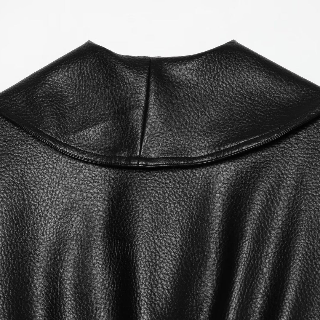 Damen Cropped Lederoptik-Jacke mit übergroßem Schalkragen und taillierendem Schnallenriemen Shop Nory