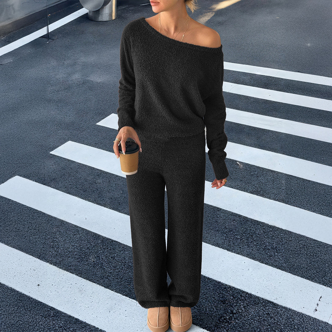 Damen nan kuscheliges Bouclé-Lounge-Set mit One-Shoulder-Crop-Pullover und Highwaist Palazzo-Hose Shop Nory