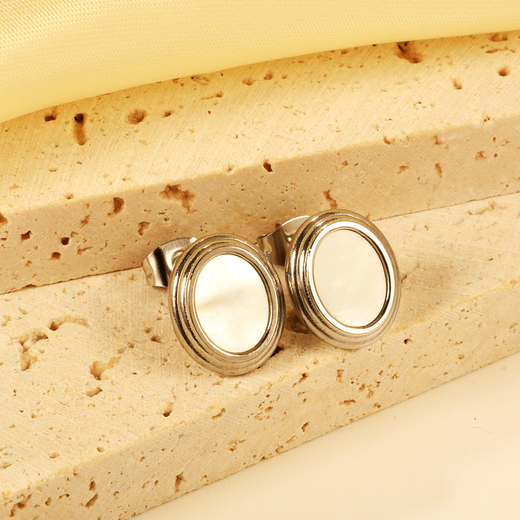 Damen Ohrstecker mit elegantem, hochglänzendem Gehäuse und farbigem Kristall Shop Nory