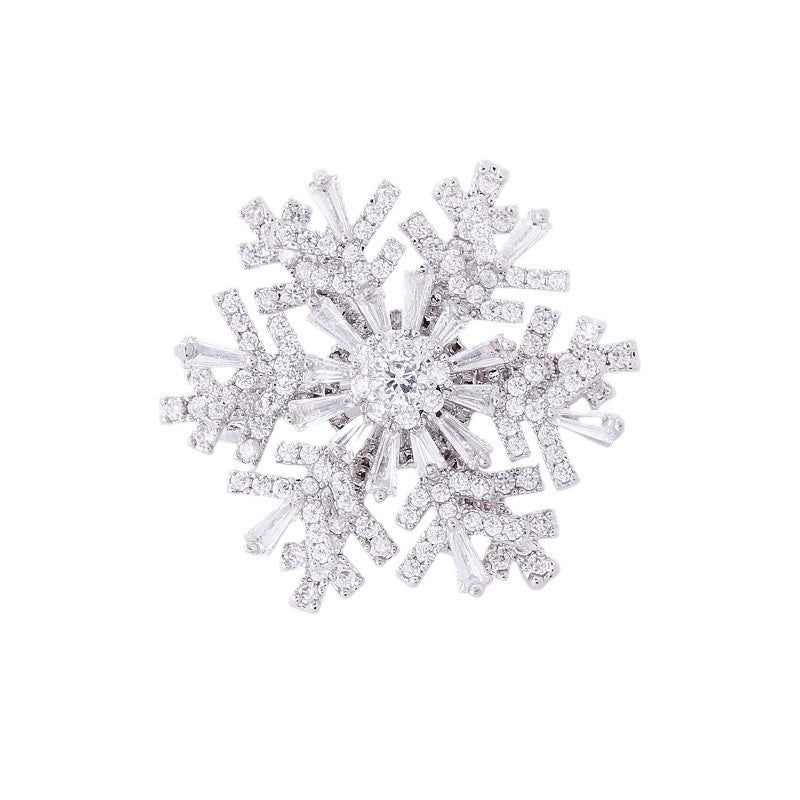 Elegante Kristallbrosche Im Schneeflocken-Design mit Tropfenförmigen Ziersteinen