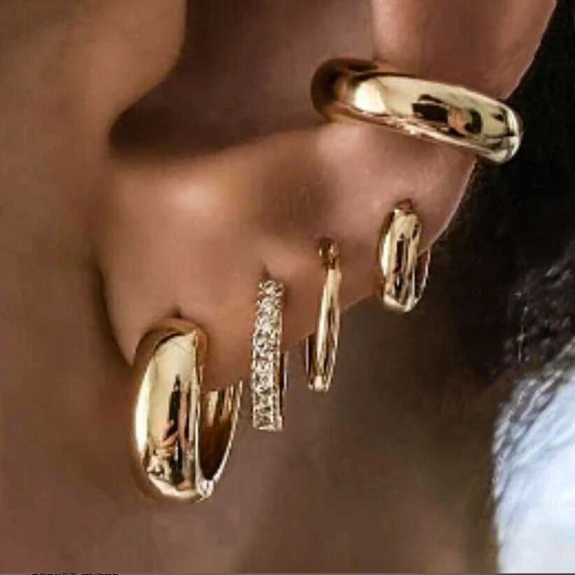 Damen Ohrringe Set mit eleganten und funkelnden Kristallen Shop Nory