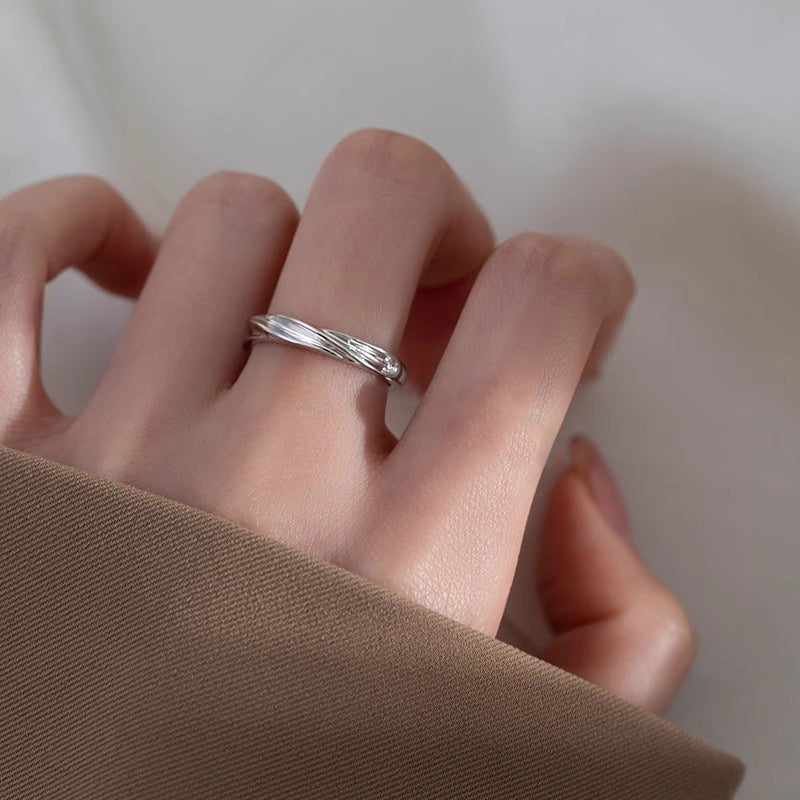 Damen Eleganter Ring mit gewellter Oberfläche Shop Nory
