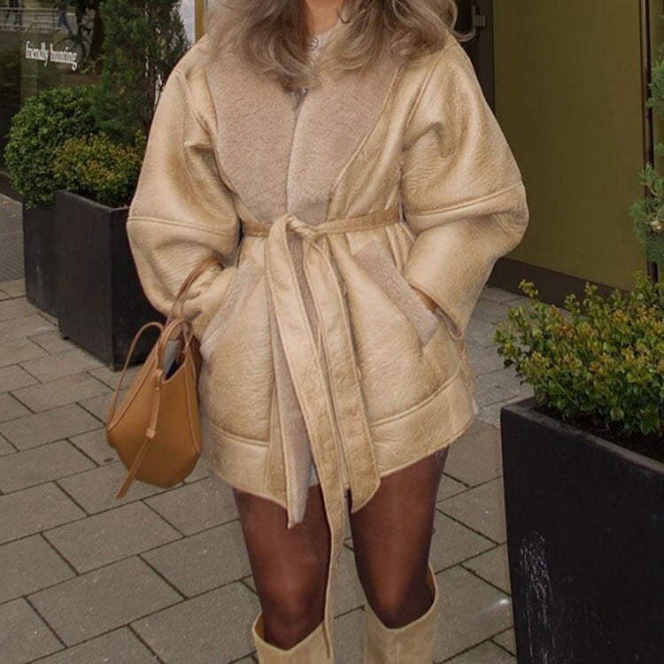 Damen Lässige jacke mit weichem Futter und praktischen Taschen Shop Nory