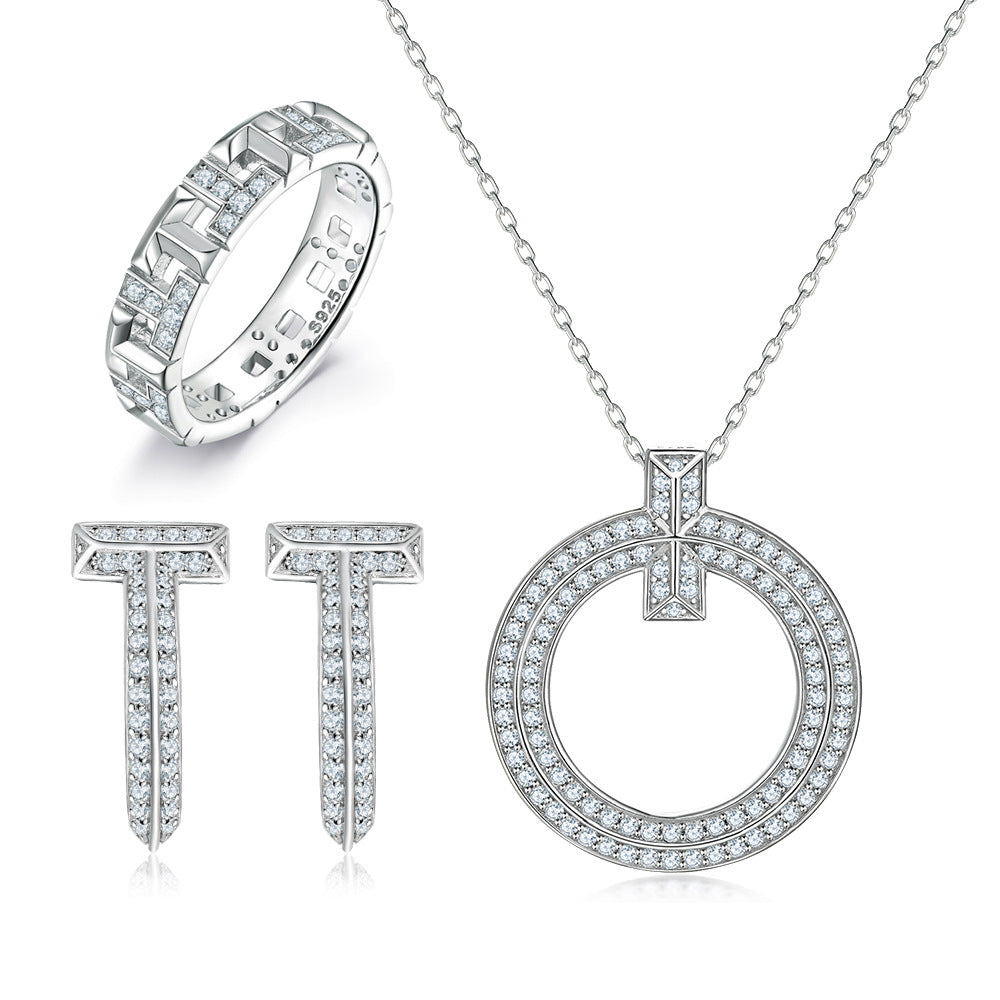 Damen eleganter Zirkonring mit kunstvollem Design und filigranen Details Shop Nory