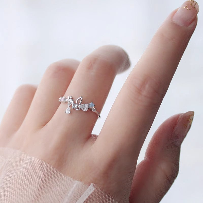 Damen Verspielter Blumenring mit funkelnden Zirkonia-Steinen Shop Nory
