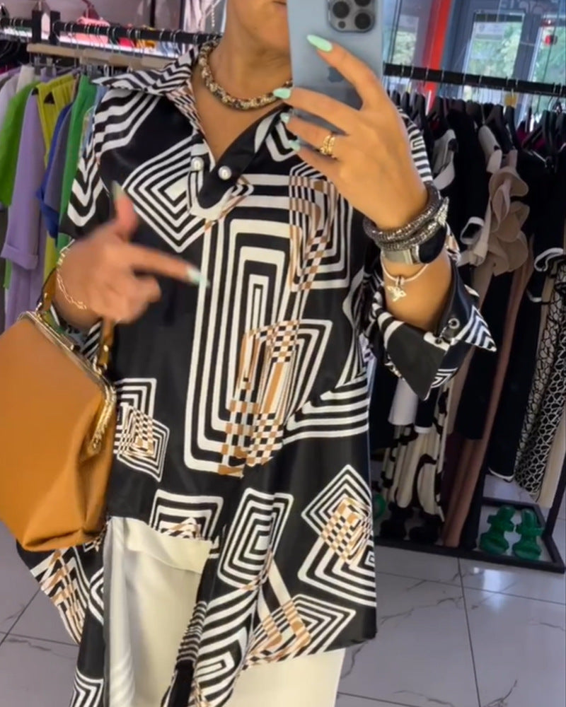 Damen Tunika mit modernem geometrischem Muster und elegantem Schnitt