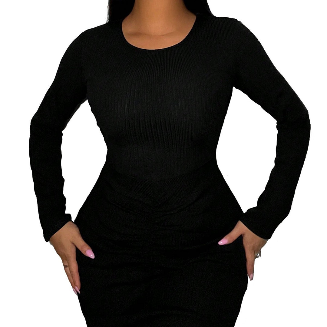 Damen figurbetontes Rippstrick-Minikleid mit Rundhalsausschnitt und langen Ärmeln Shop Nory
