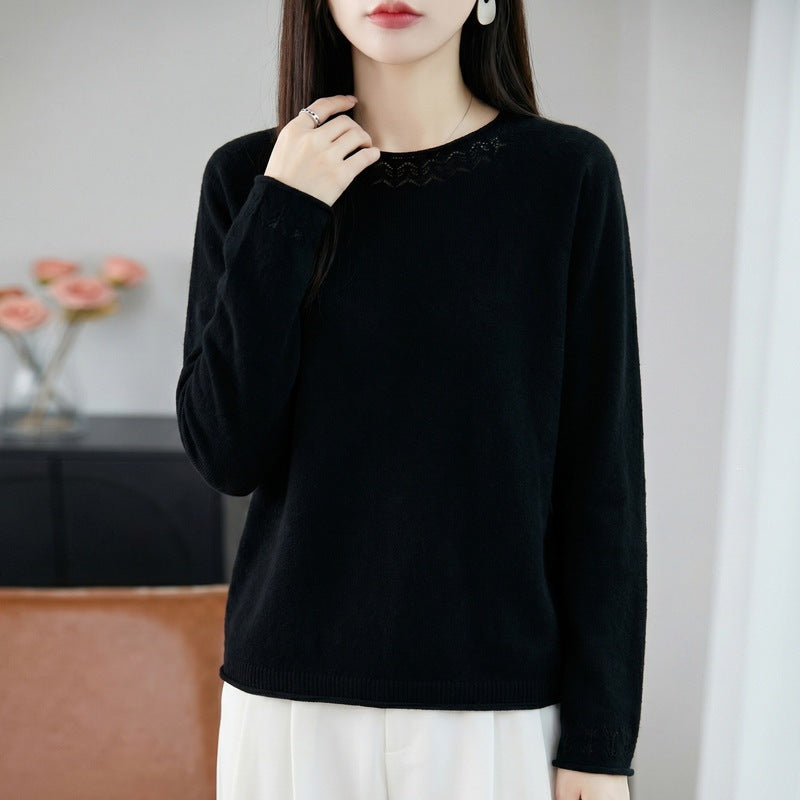 Damen Leichter Feinstrick-Rundhalspullover mit Ajourspitzen‑Detail und legerer Silhouette Shop Nory