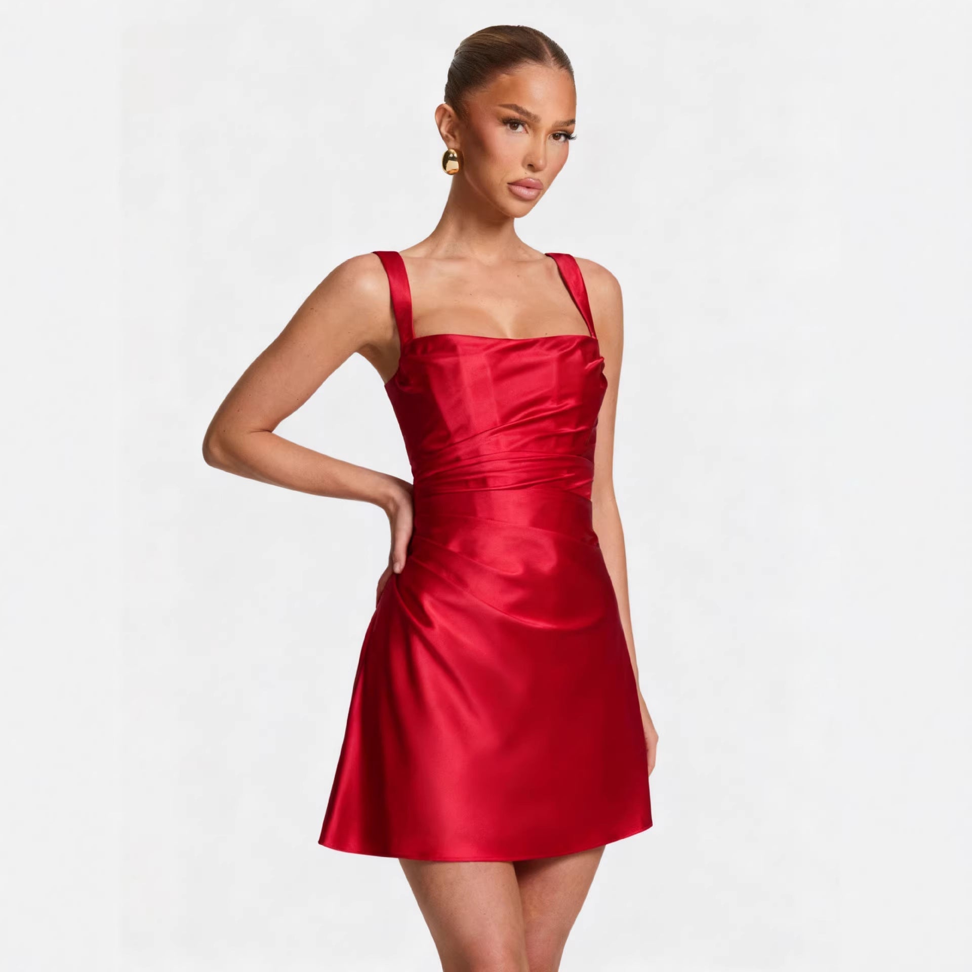 Damen Elegantes Cocktailkleid mit schickem Quadrat-Ausschnitt und fließendem Satin