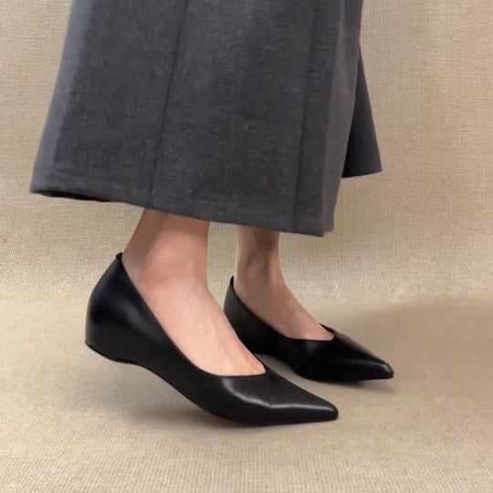 Damen spitze Ballerinas mit raffinierter Ausschnittform und komfortablem InnenlShopnoryen