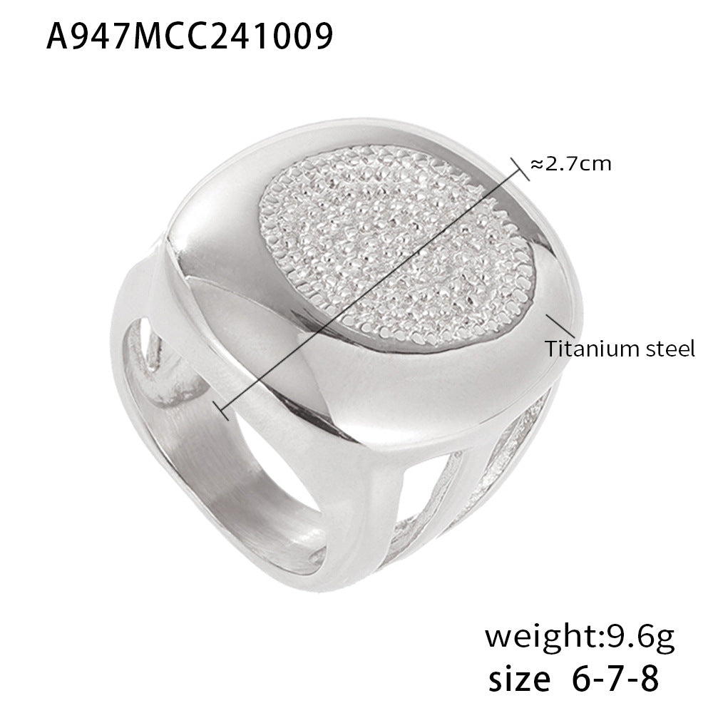 Damen Titanstahlring mit luxuriösem Goldfinish und strukturiertem Design Shop Nory