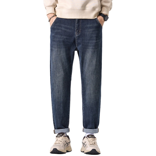 Herren Konisch geschnittene Freizeit-Jeans mit mittlerer Leibhöhe und dezenter Used-Waschung Shop Nory